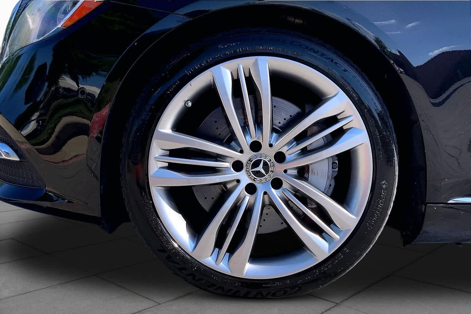 Used 2019 Obsidian Black Metallic Mercedes-Benz S 560 image 11