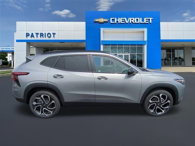 New 2026 Sterling Gray Metallic Chevrolet 2RS image 11