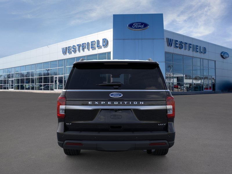 New 2022 Agate Black Metallic Ford XLT MAX image 5