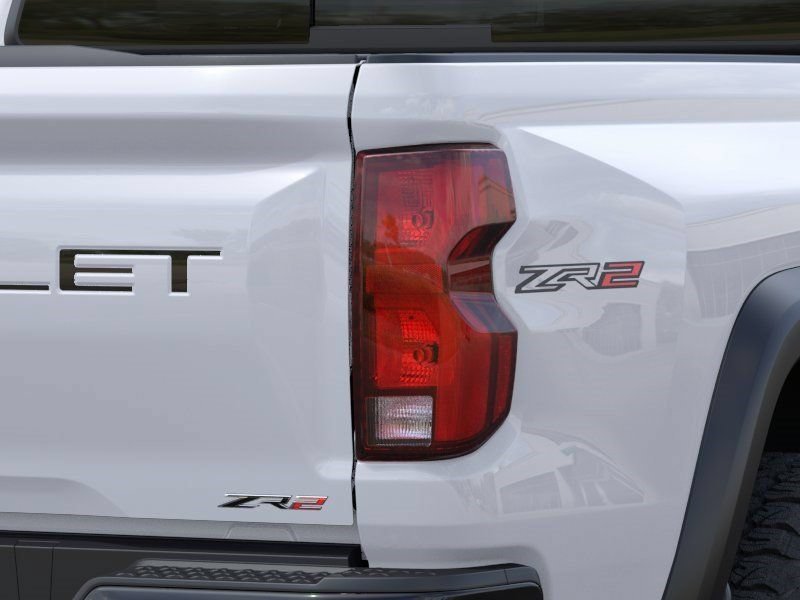 2026 Chevrolet Colorado ZR2 - Photo 11
