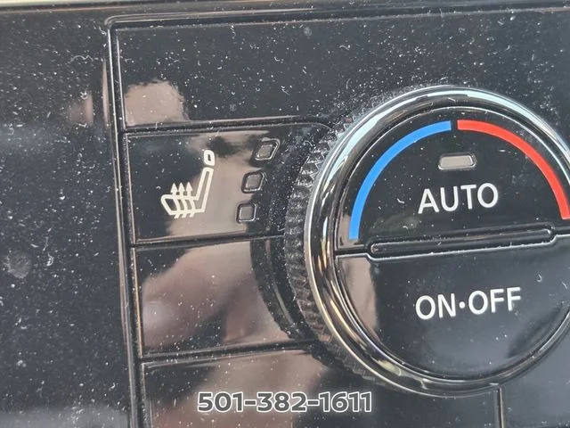 Used 2023 Silver Nissan SL image 20