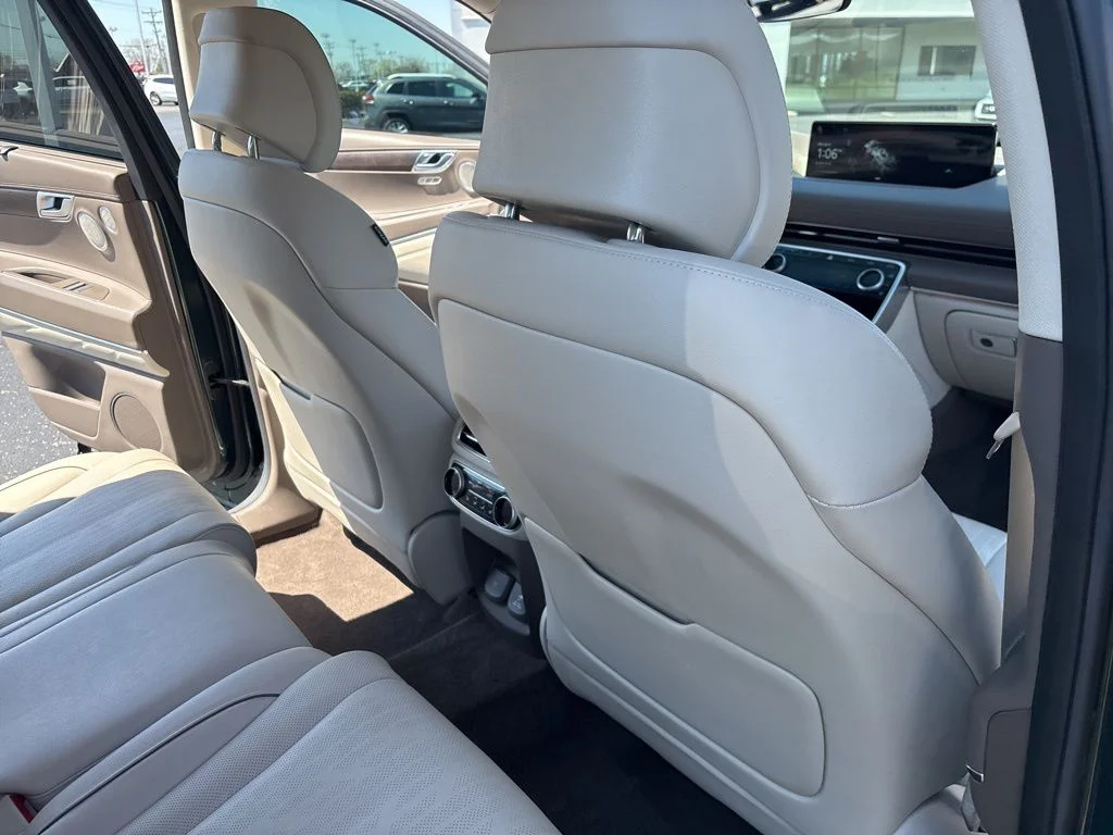 Used 2021 Green Genesis 3.5T image 26