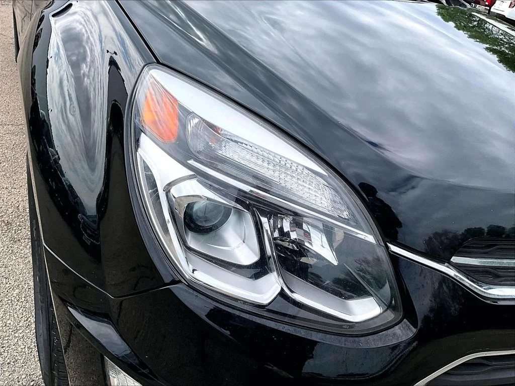 Used 2017 Black Chevrolet LT image 32