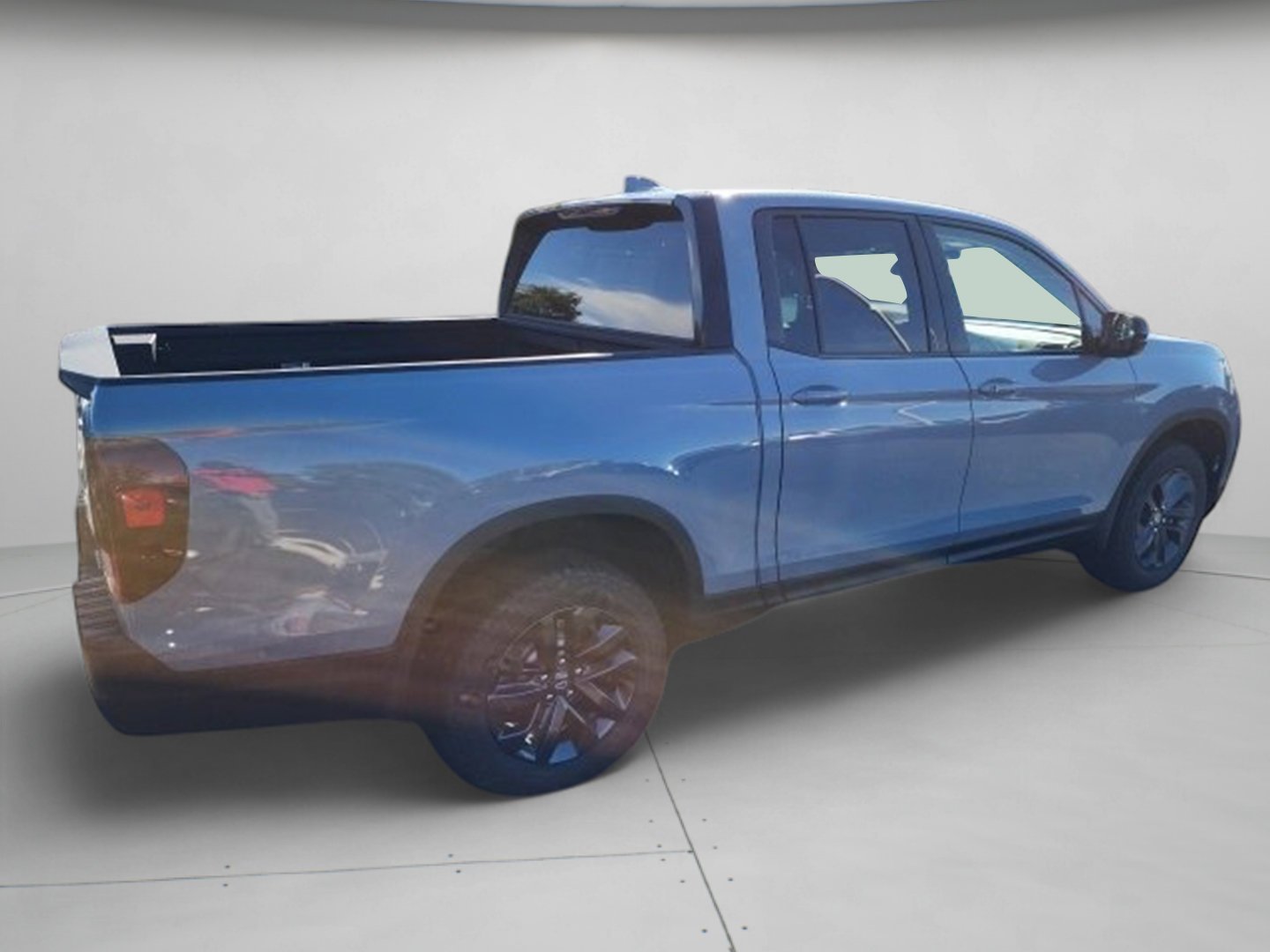 2026 Honda Ridgeline Sport - Photo 8
