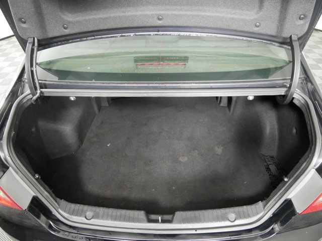 Used 2012 Midnight Black Hyundai SE image 13