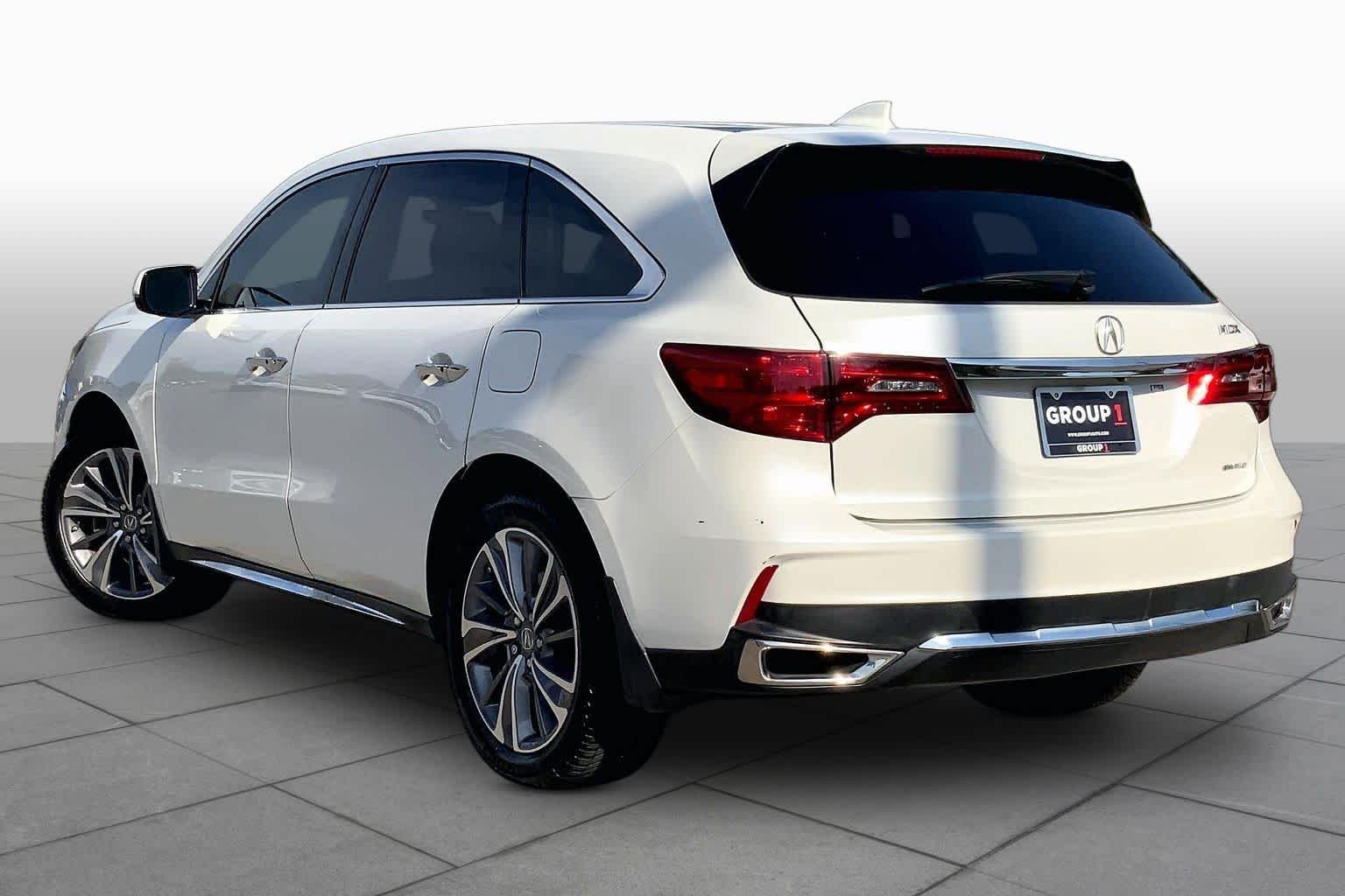Used 2018 White Diamond Pearl Acura w/Technology Pkg image 12
