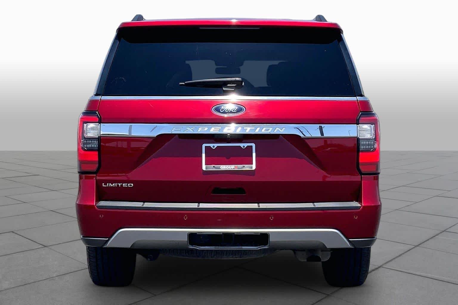 Used 2019 Ruby Red Metallic Tinted Clearcoat Ford Limited image 5