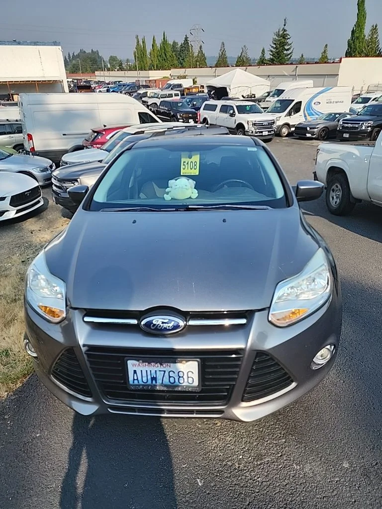 Used 2012 Sterling Gray Metallic Ford SE image 2