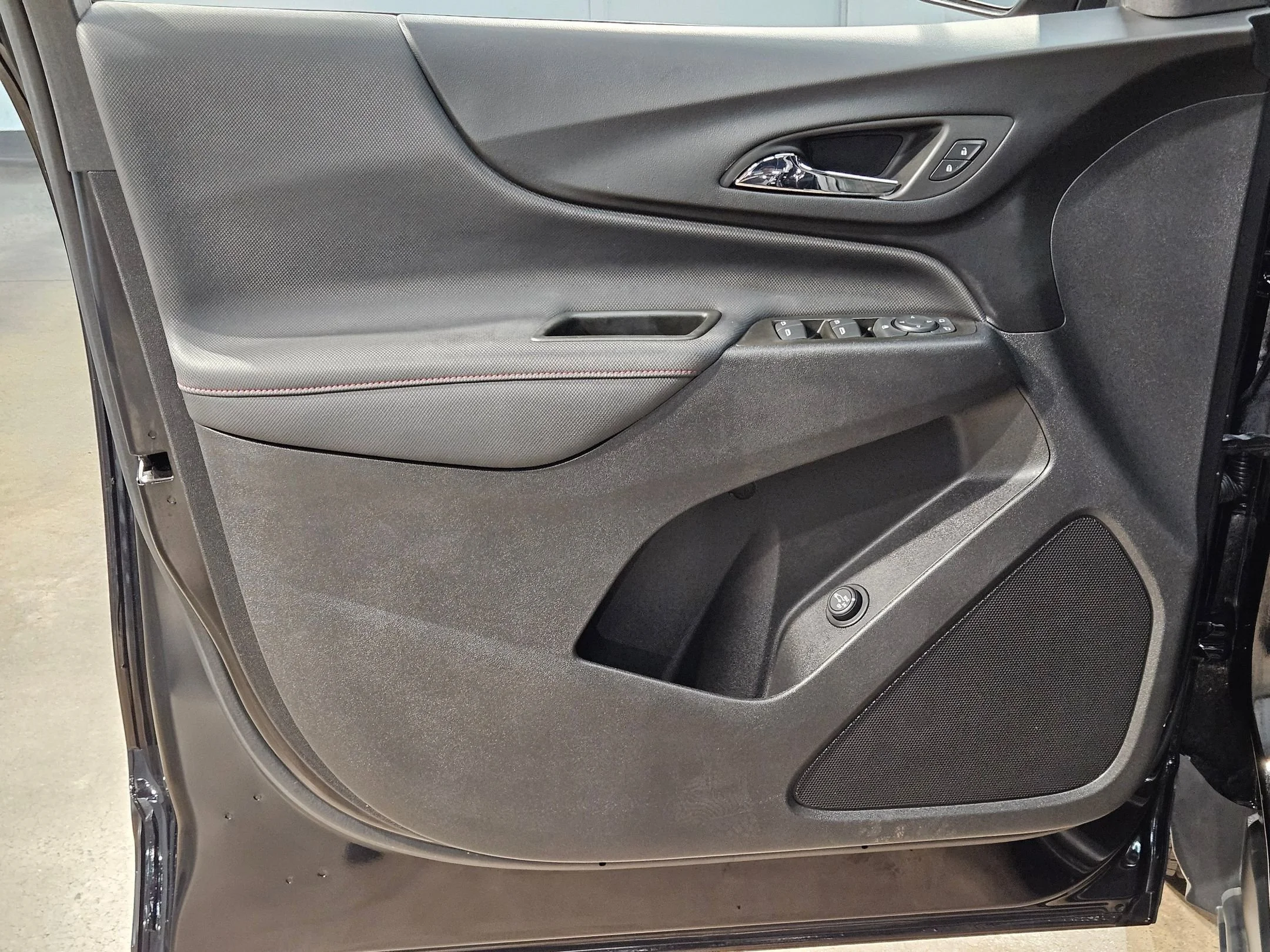 2023 Chevrolet Equinox RS - Photo 20