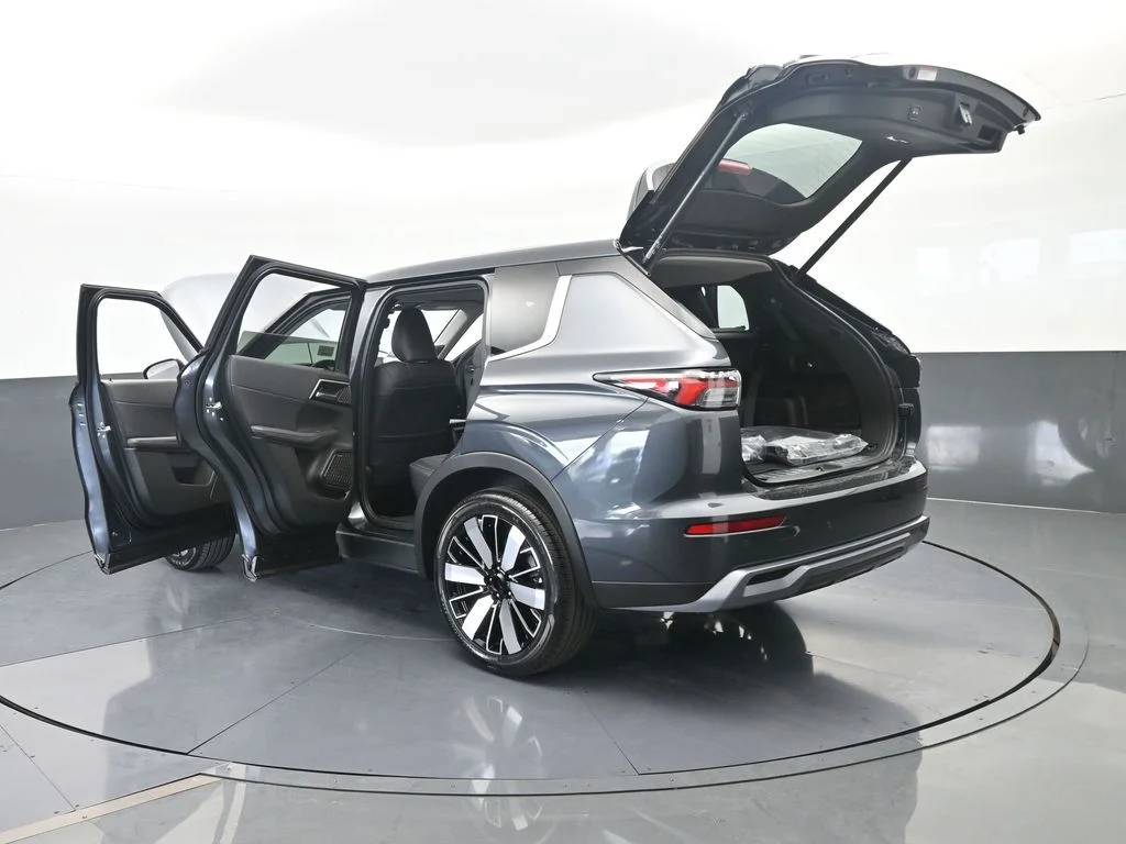 New 2026 Graphite Gray Mitsubishi SE 1.5T 2WD image 78