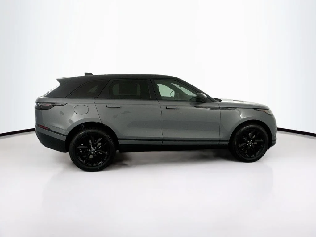 New 2026 Zadar Grey Land Rover S image 4