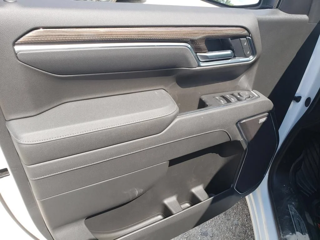 2026 Chevrolet Silverado 1500 RST - Photo 13