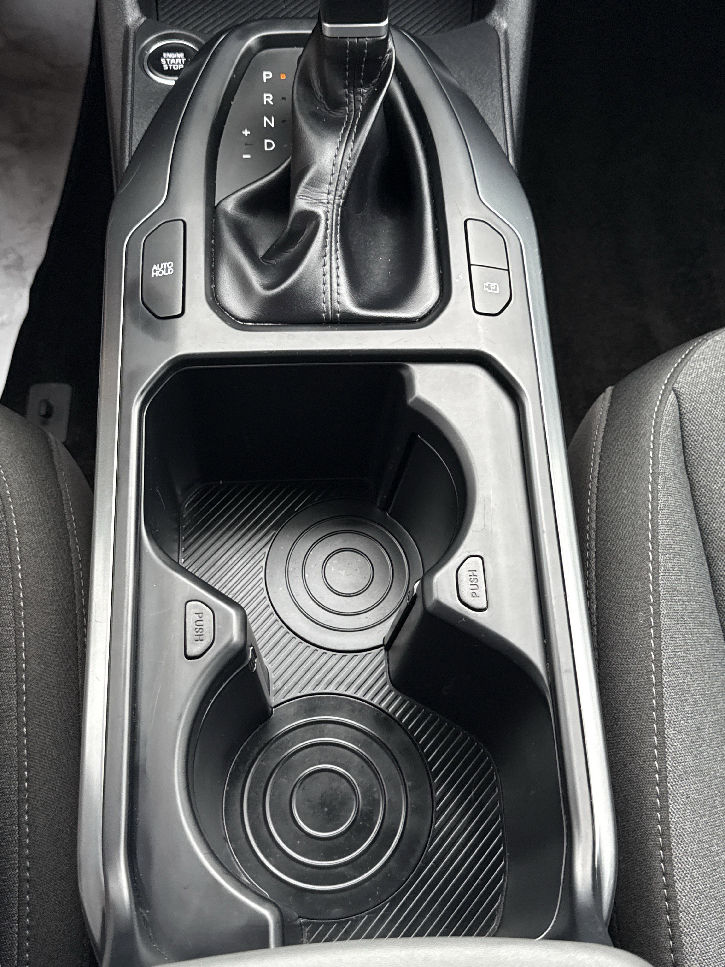 2025 Kia K4 LXS - Photo 27