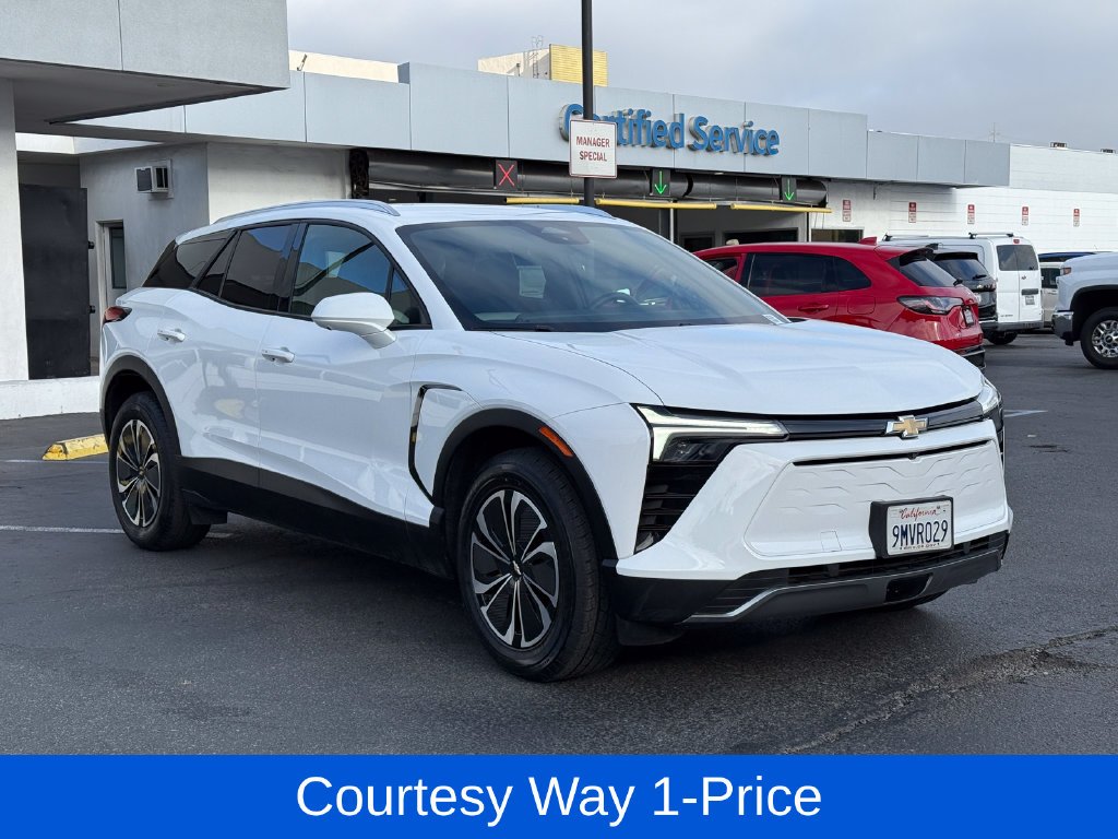 Used 2024 White Chevrolet LT image 6