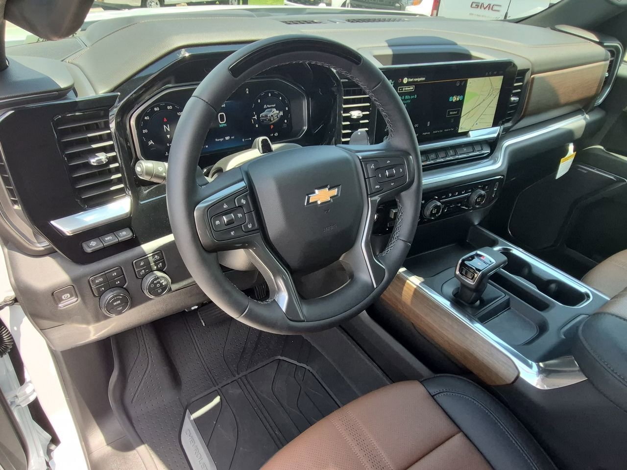 New 2026 Polar White Tricoat Chevrolet High Country image 10