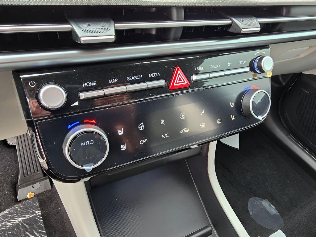 New 2026 Shimmering Silver Hyundai Limited AWD image 33