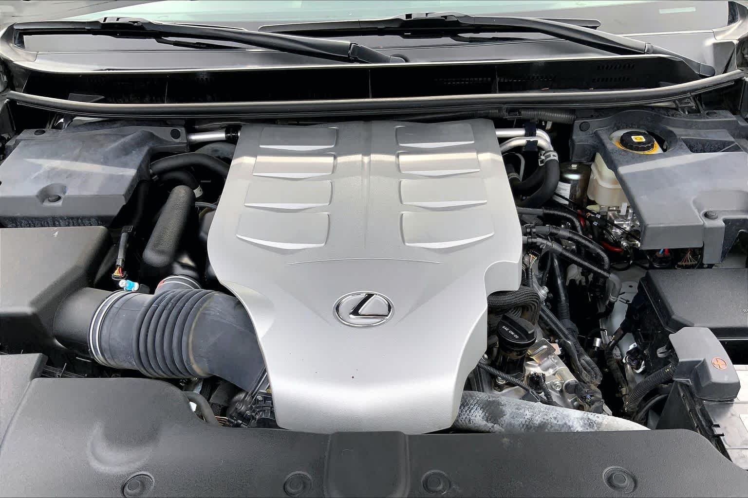 Used 2021 Starfire Pearl Lexus Premium image 32