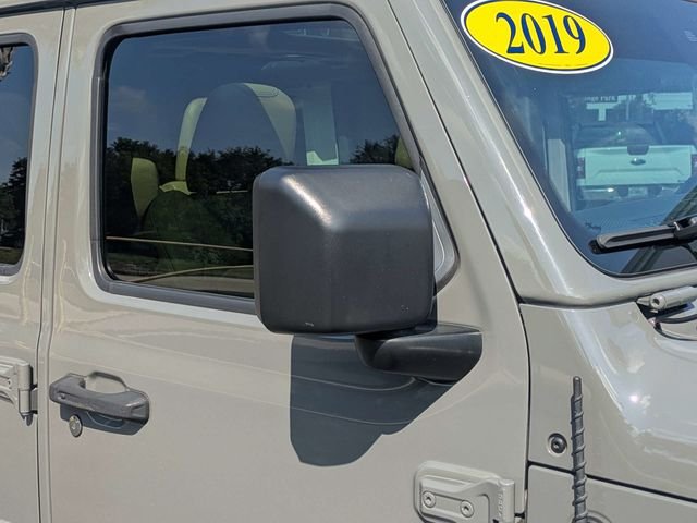 Used 2019 Gray Jeep Unlimited Sahara image 10