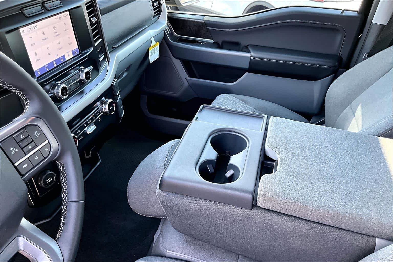 Used 2023 Agate Black Ford XLT image 17