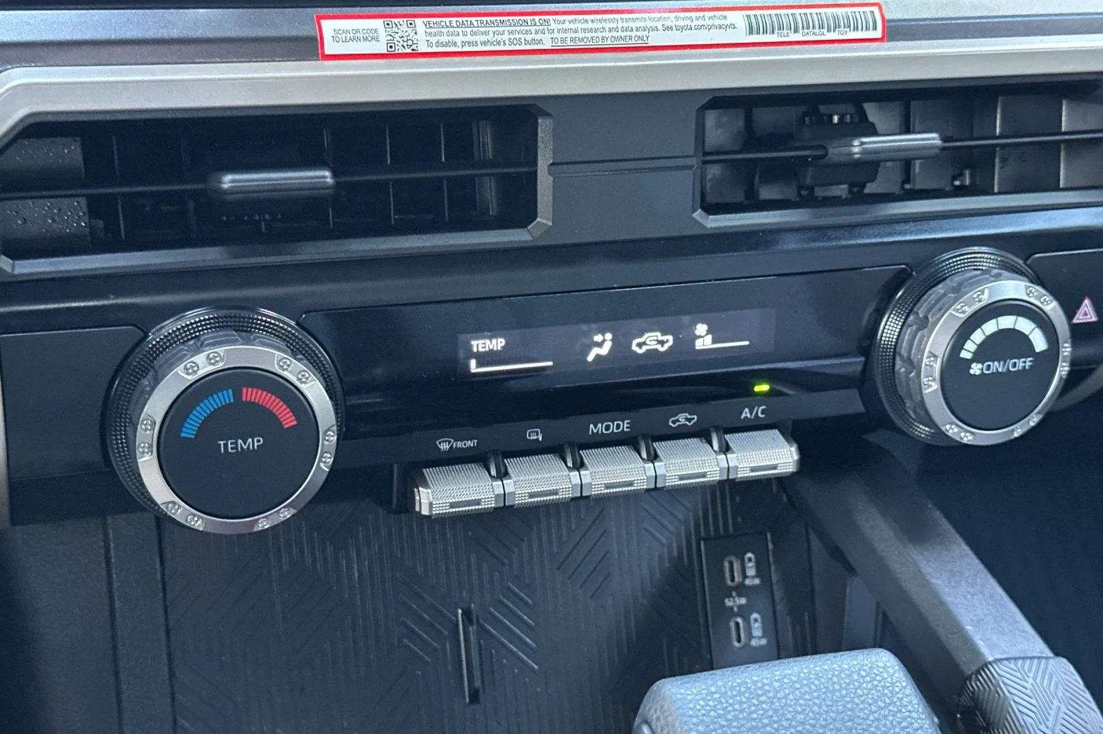 2025 Toyota Tacoma SR5 - Photo 25