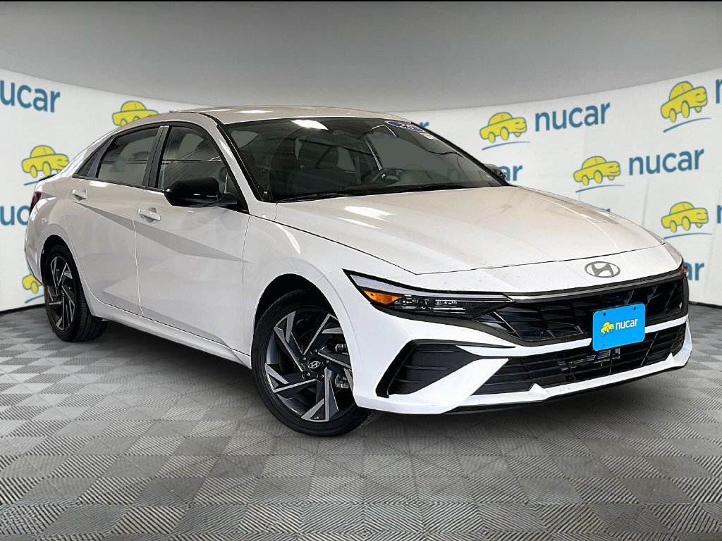 2025 Hyundai Elantra Blue