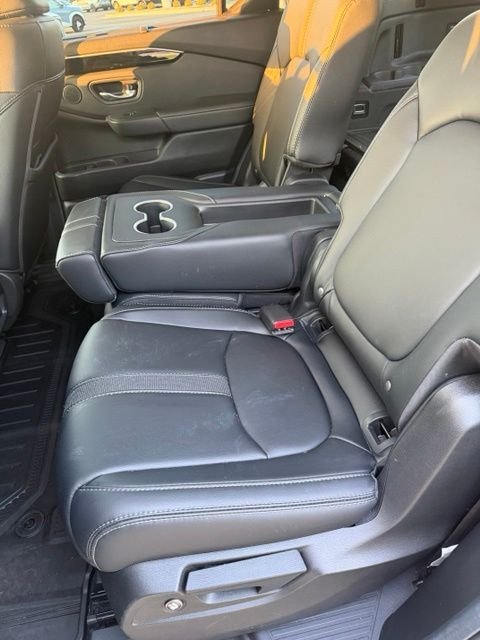 Certified Used 2025 Platinum White Honda EX-L image 6