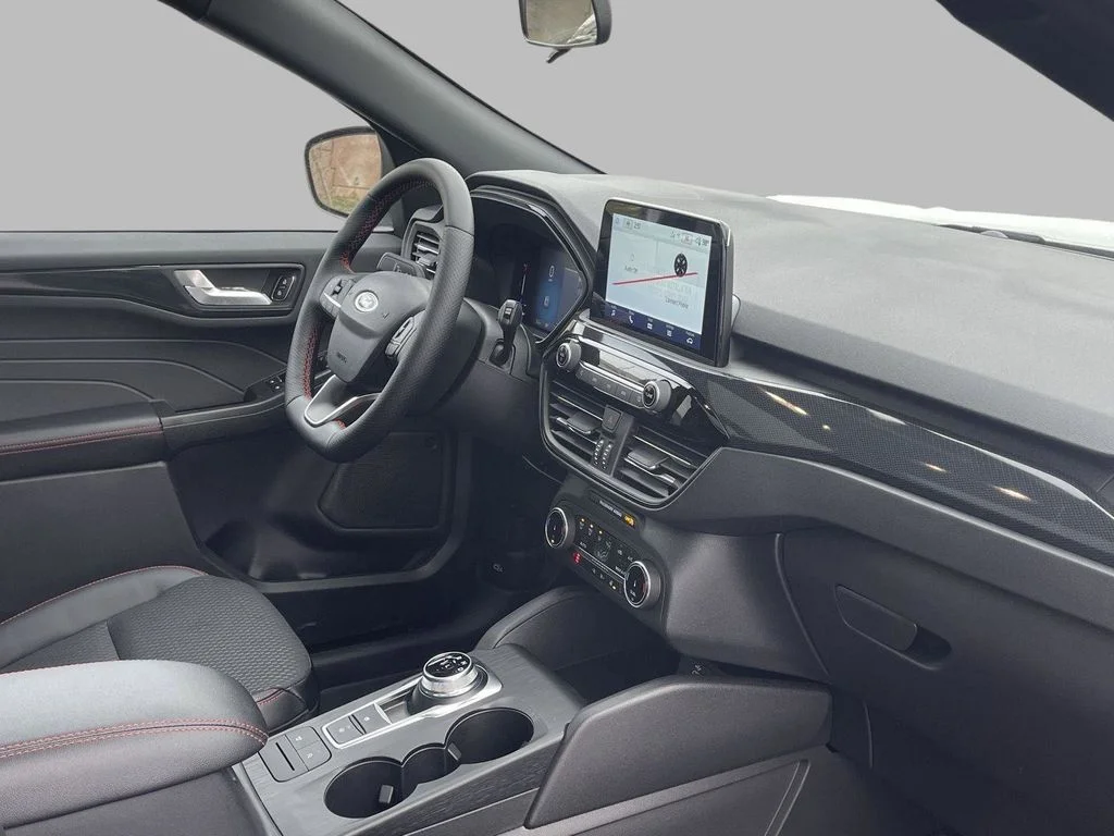 New 2026 Star White Metallic Tri-coat Ford ST-Line image 15