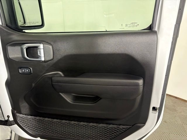 Certified Used 2024 White Jeep Rubicon image 16