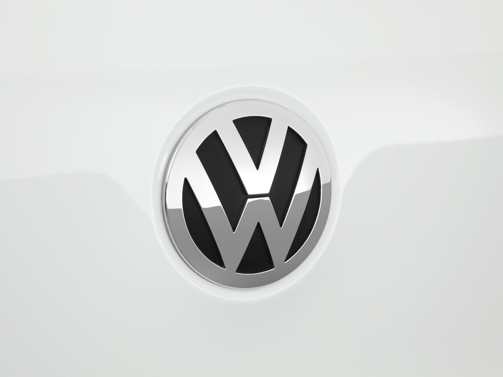 Used 2011 White Volkswagen S image 58