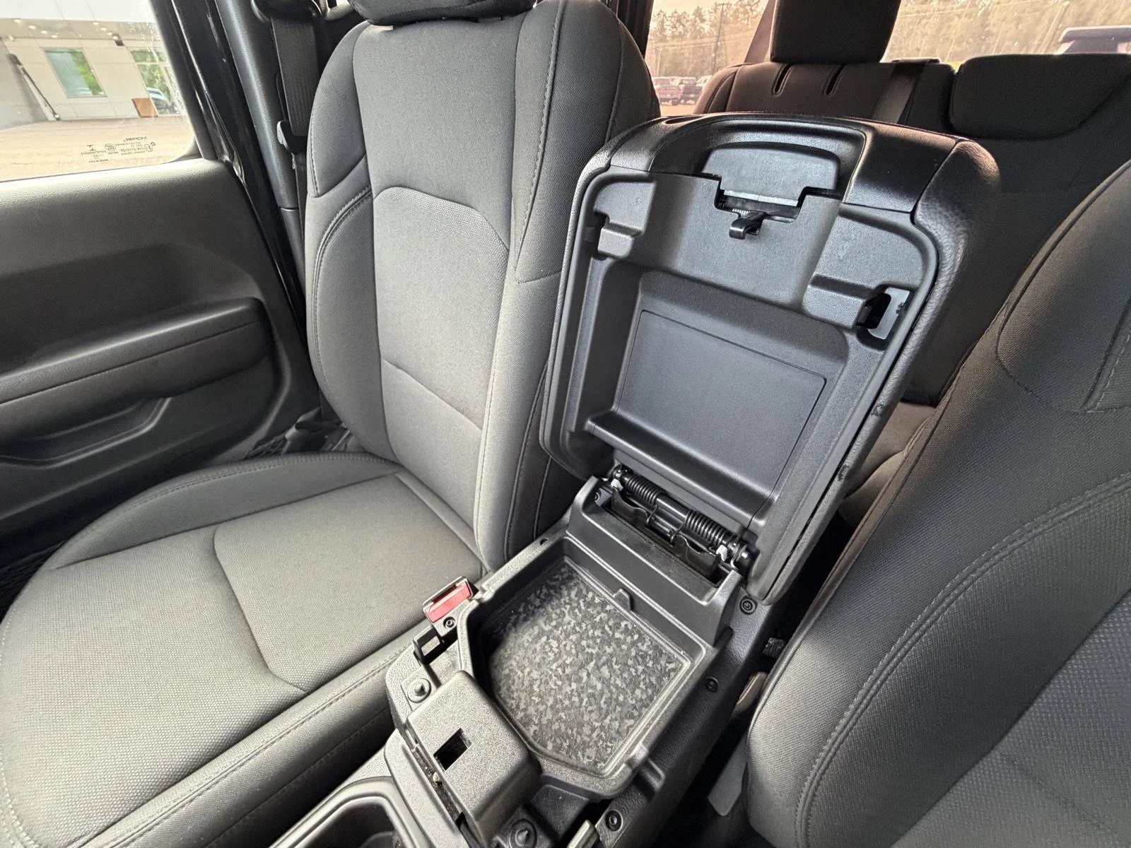 Used 2022 Black Clearcoat Jeep Unlimited Sport S image 14
