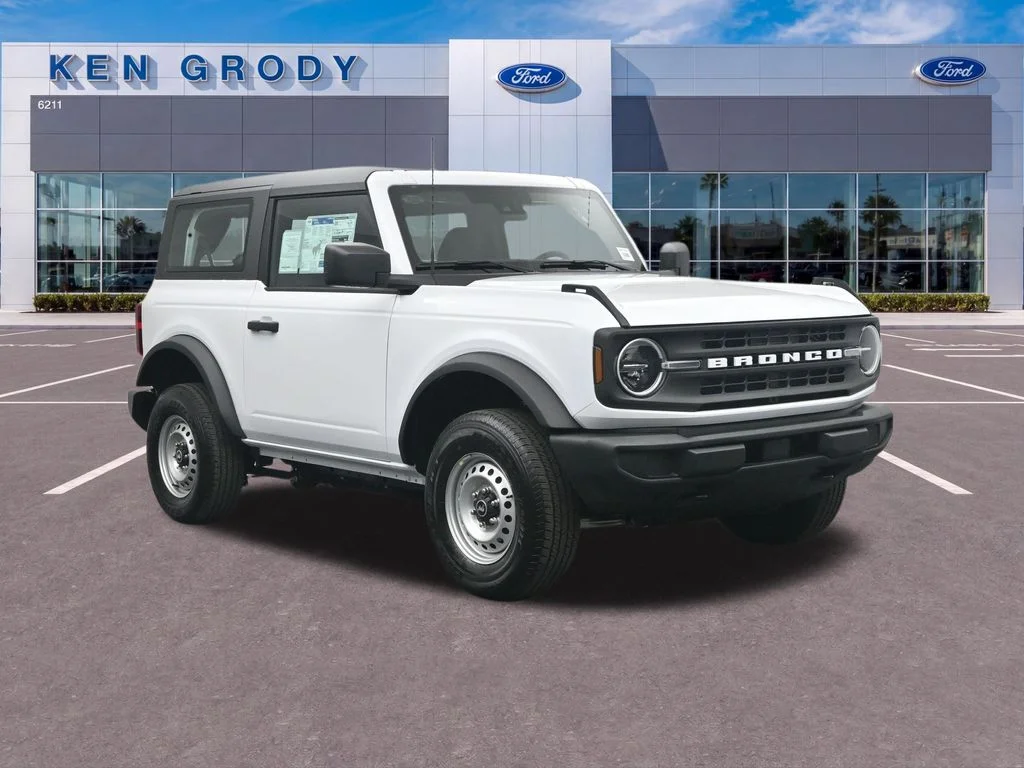 New 2026 Oxford White Ford Base image 1