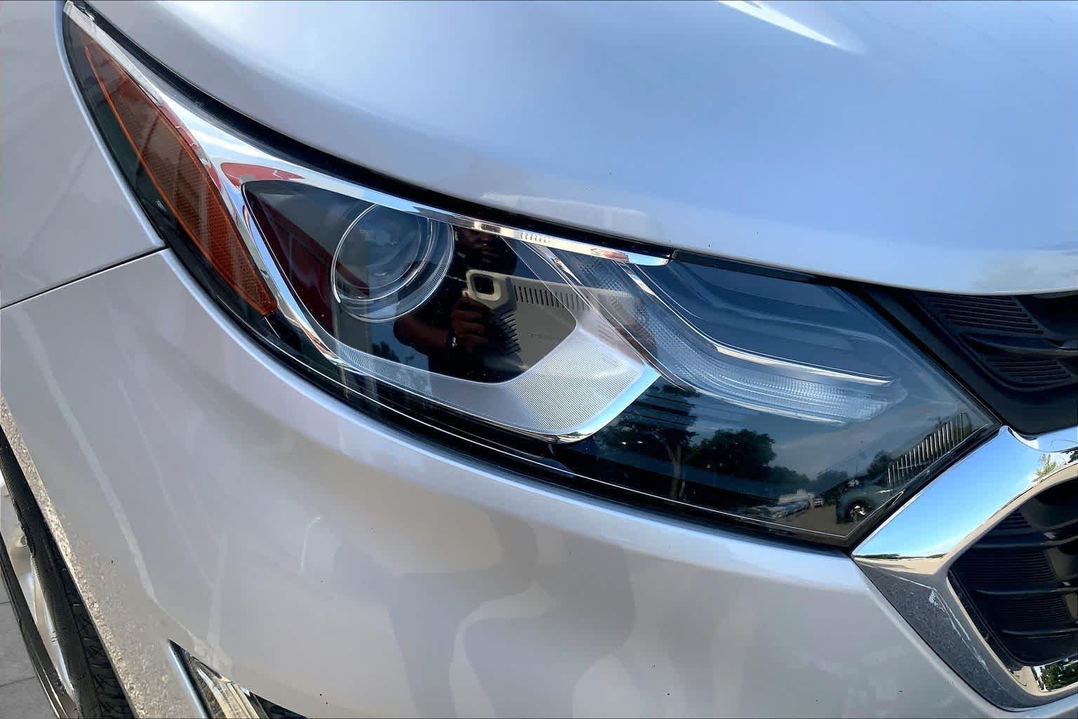 Used 2019 Silver Ice Metallic Chevrolet LT image 26