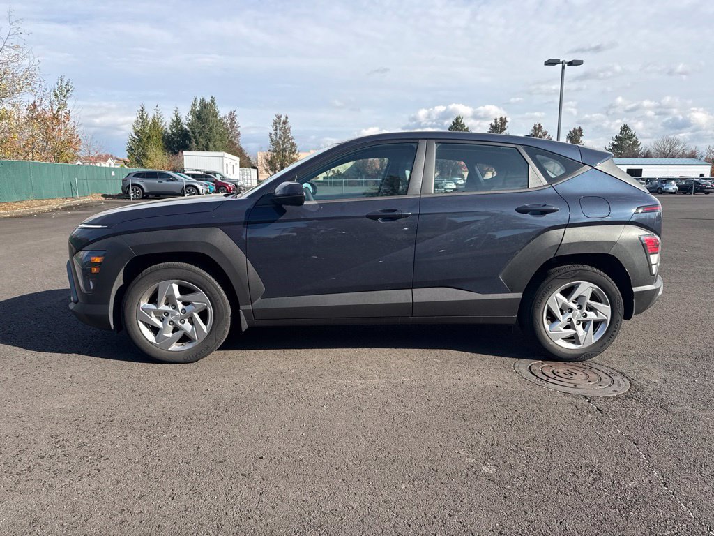 Used 2024 Denim Blue Pearl Hyundai SE image 4