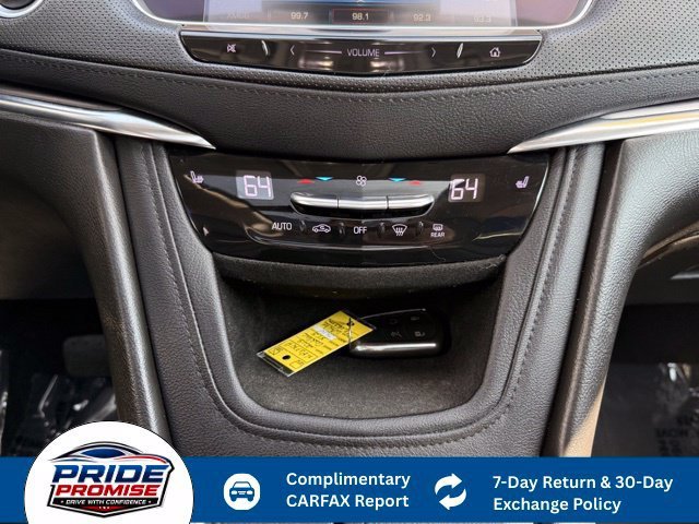 Used 2019 CRYSTAL WHITE TRICOAT Cadillac Luxury AWD image 20