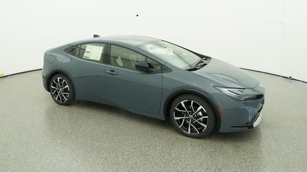 New 2026 Guardian Gray Toyota XSE image 15