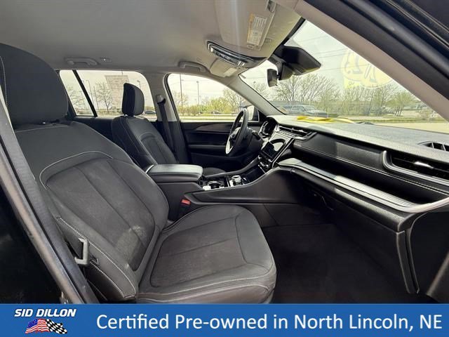 Certified Used 2023 Diamond Black Crystal Pearlcoat Jeep Laredo image 22