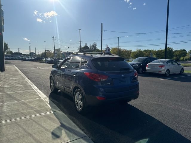 Used 2011 Blue Hyundai GLS image 5