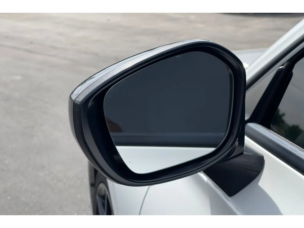Used 2022 Platinum White Pearl Honda Sport image 8