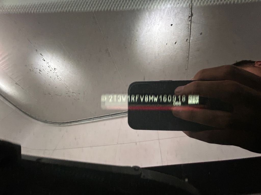Used 2021 Red Toyota XLE image 20