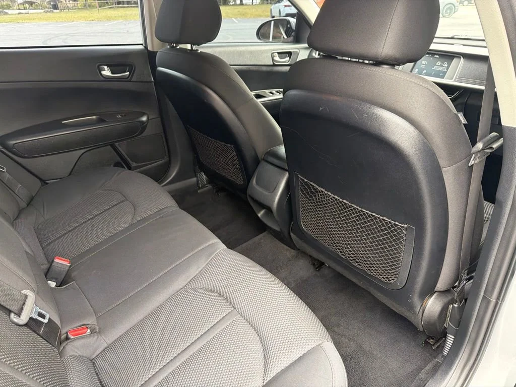 Used 2020 Sparkling Silver Kia LX image 11