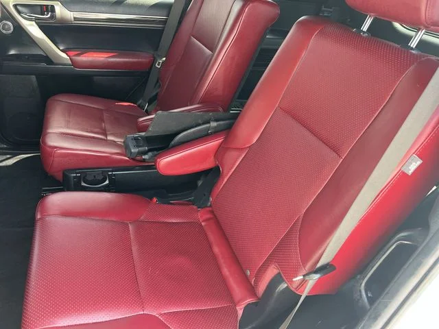 Used 2021  Lexus 460 Luxury image 39