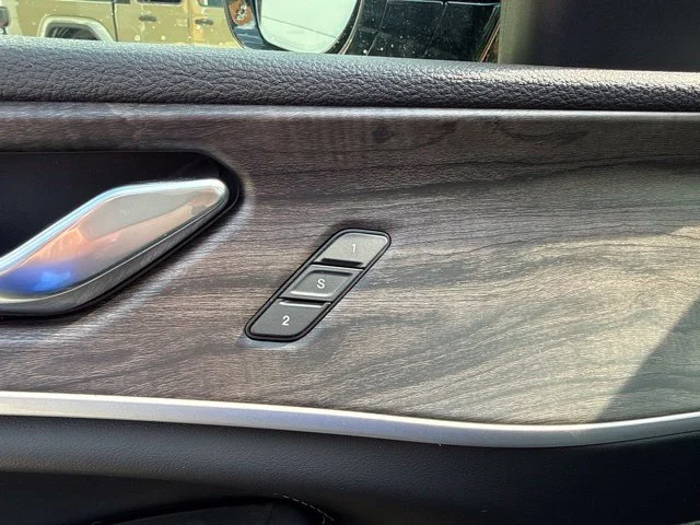 New 2027 Gray Jeep Limited Reserve image 13
