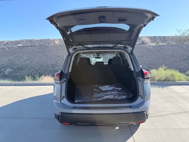 New 2026 Boulder Gray Pearl Nissan SV image 29