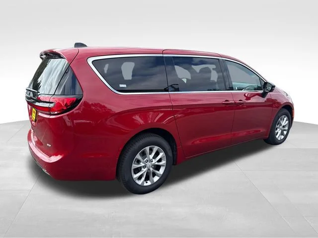 2025 Chrysler Pacifica Select - Photo 7