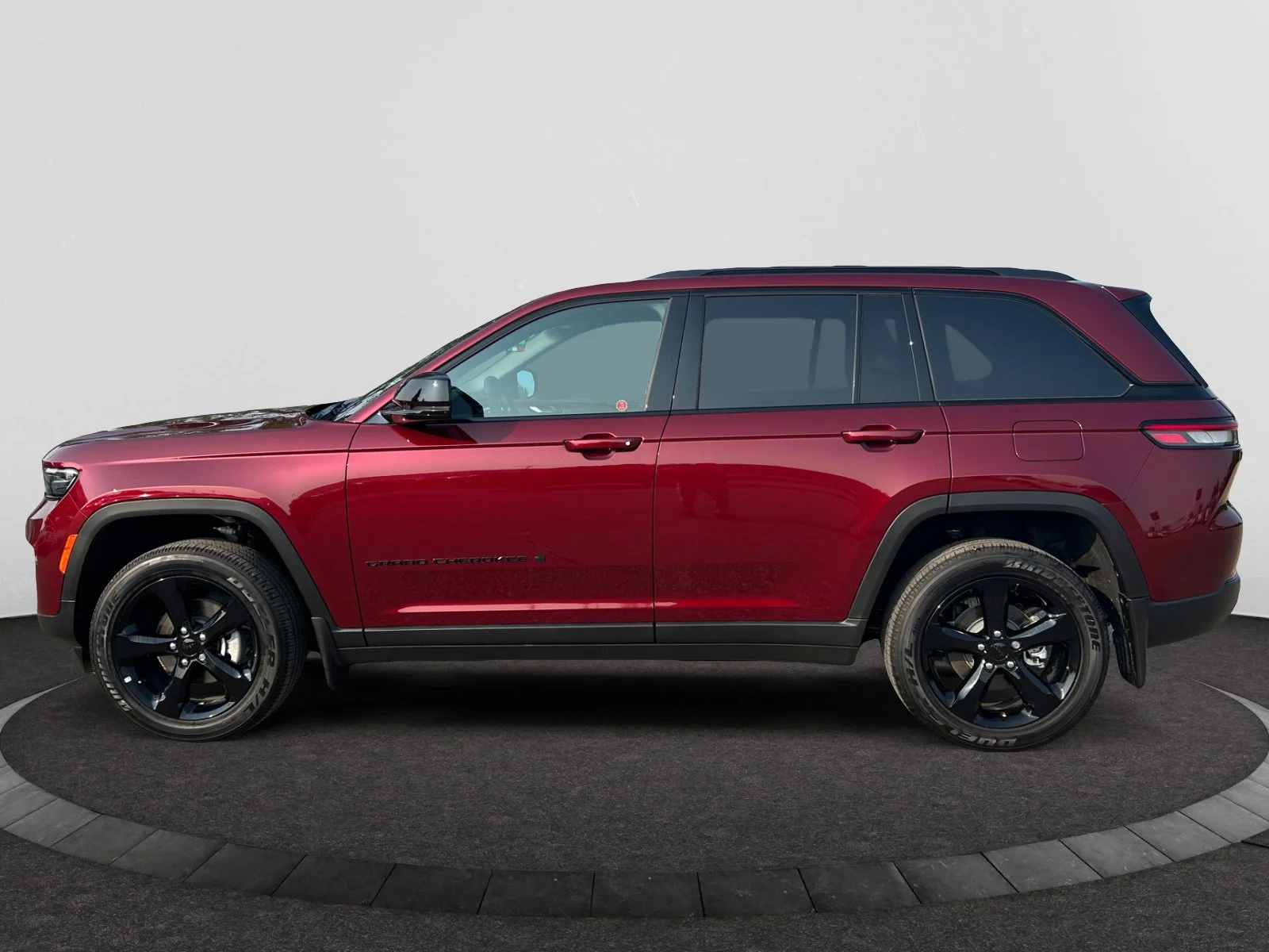 Used 2025 Red Jeep Altitude LOW MILEAGE! image 2