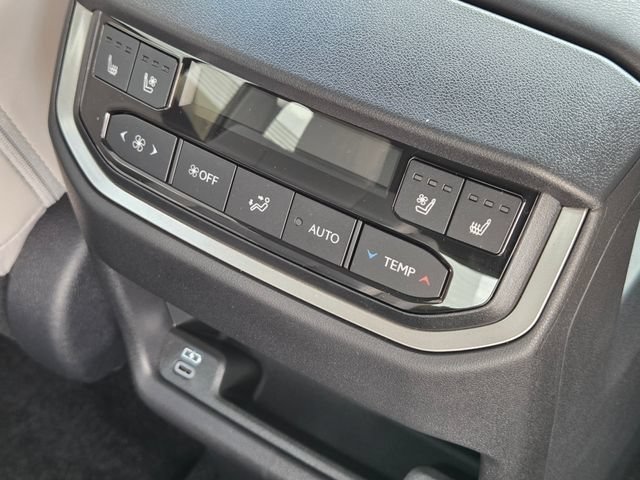 New 2026 Caviar Lexus PREMIUM AWD image 29