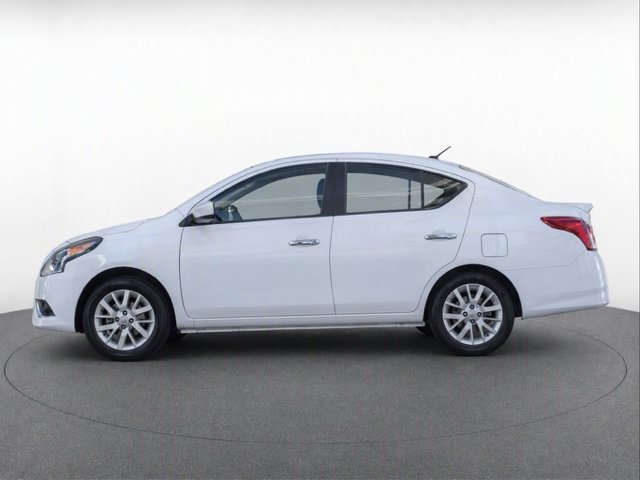 Used 2018 White Nissan 1.6 SV image 6