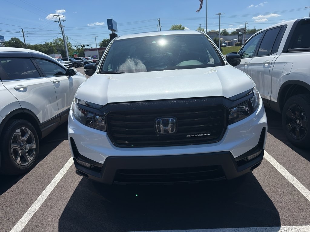 2022 Honda Ridgeline Black Edition's photo