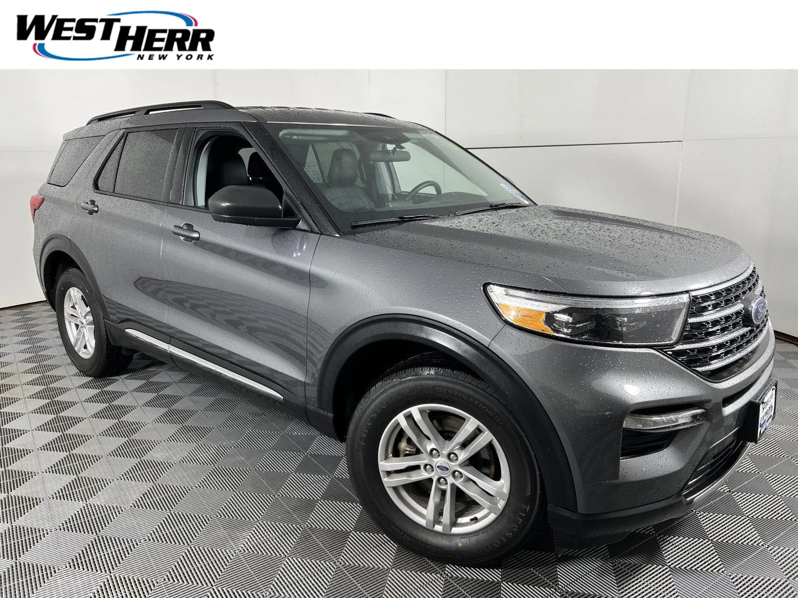 Used 2023 Carbonized Gray Metallic Ford XLT image 1