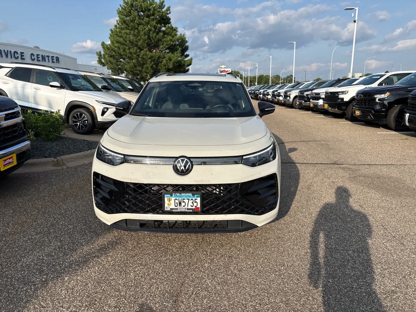 Used 2025 Volkswagen Tiguan SE R-LINE BLACK with VIN 3VVGR7RM4SM071710 for sale in Brooklyn Center, Minnesota